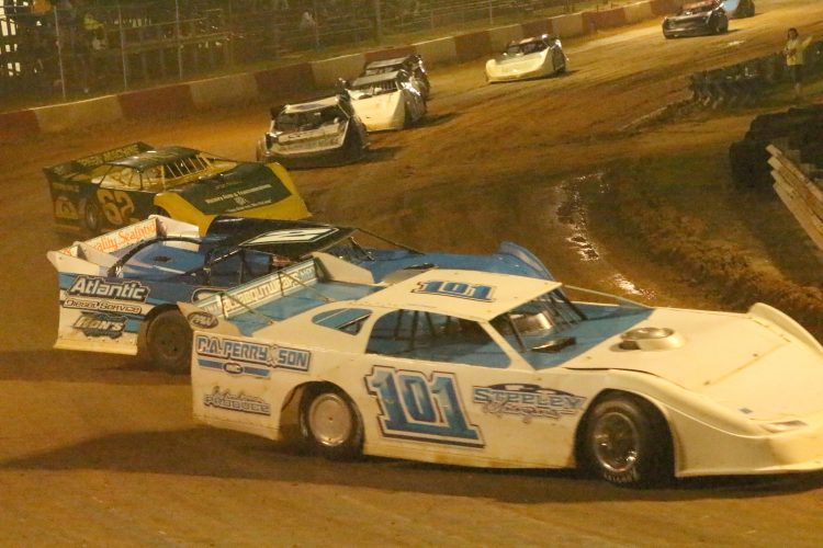 Local Short Track Racing Back To Somewhat Normal As Racers And Fans Return To The Dirt Friday Night The Weekly Racer